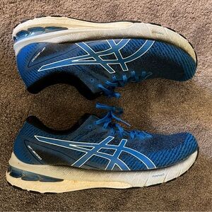 Men’s ASICS shoes
